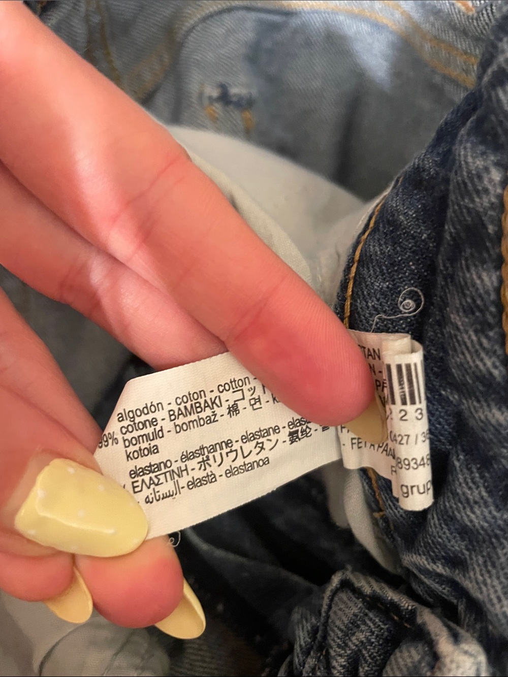 Zara High Rise Mom Jeans - Picture 6 of 7
